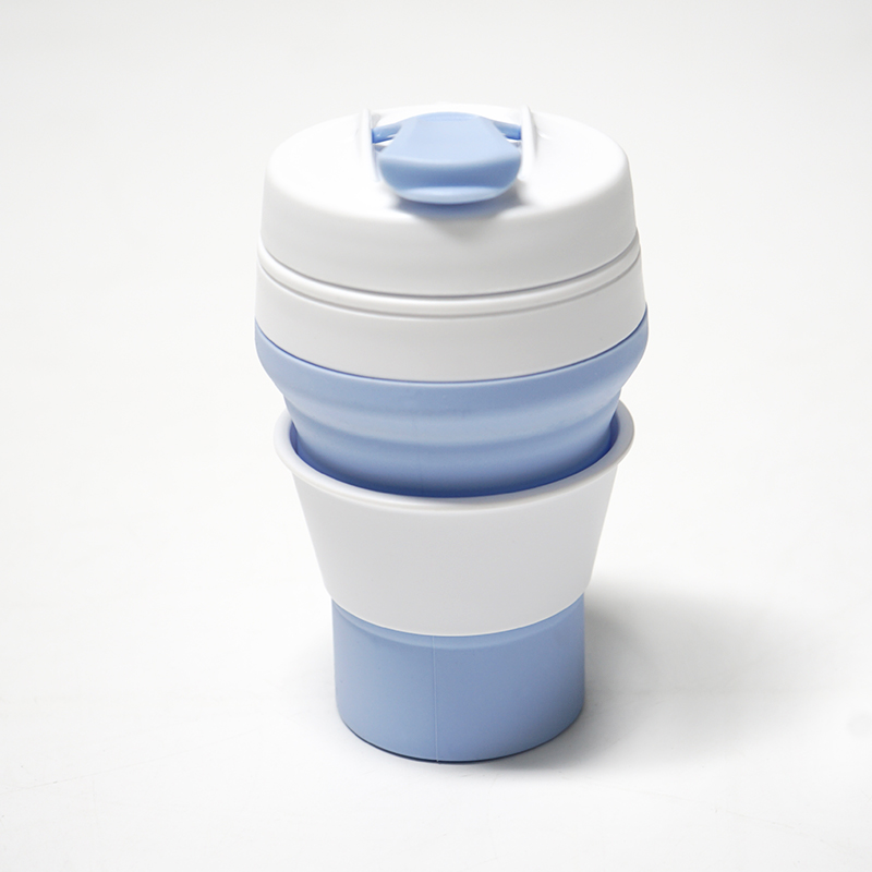 Folding silicone coffee cup